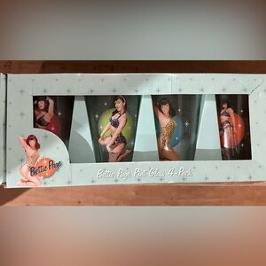 Bettie page pint glass 4 pack
